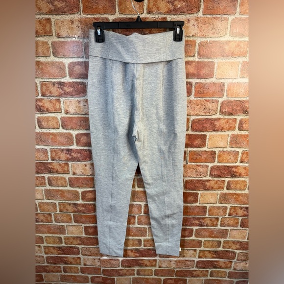 M.M. LaFleur New York 1.0 Leggings NWT Size - Picture 2 of 9